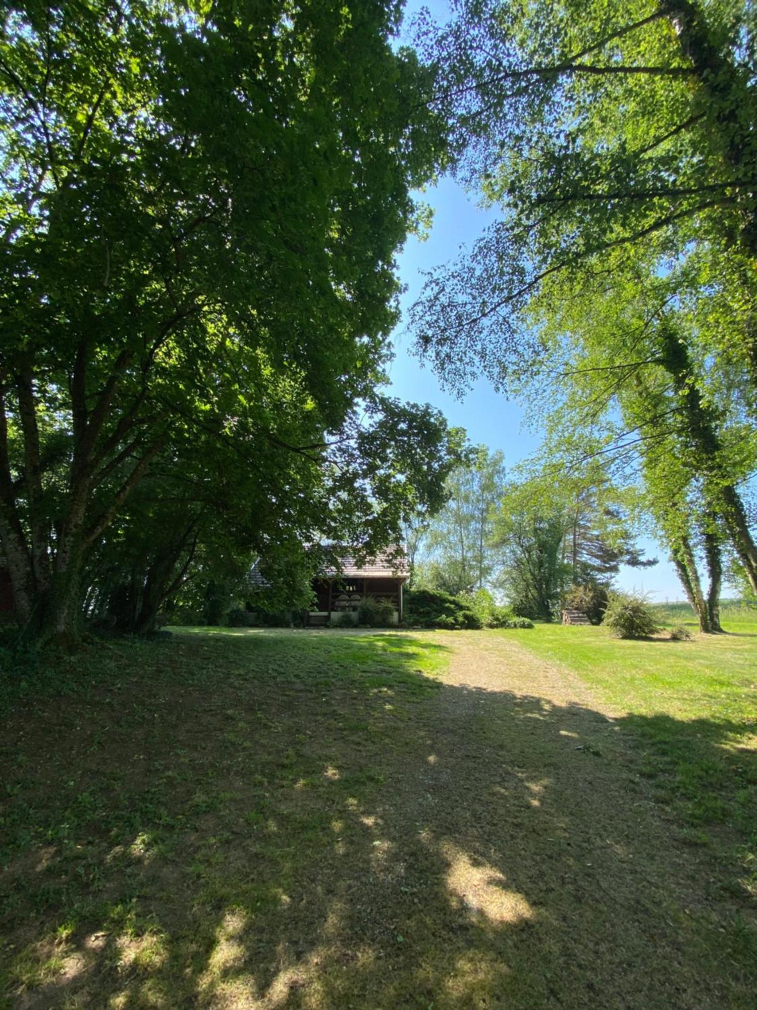 Maison 2 chambres proche Dijon chalet niché dans la nature Saint-Maurice-sur-Vingeanne Exterior foto